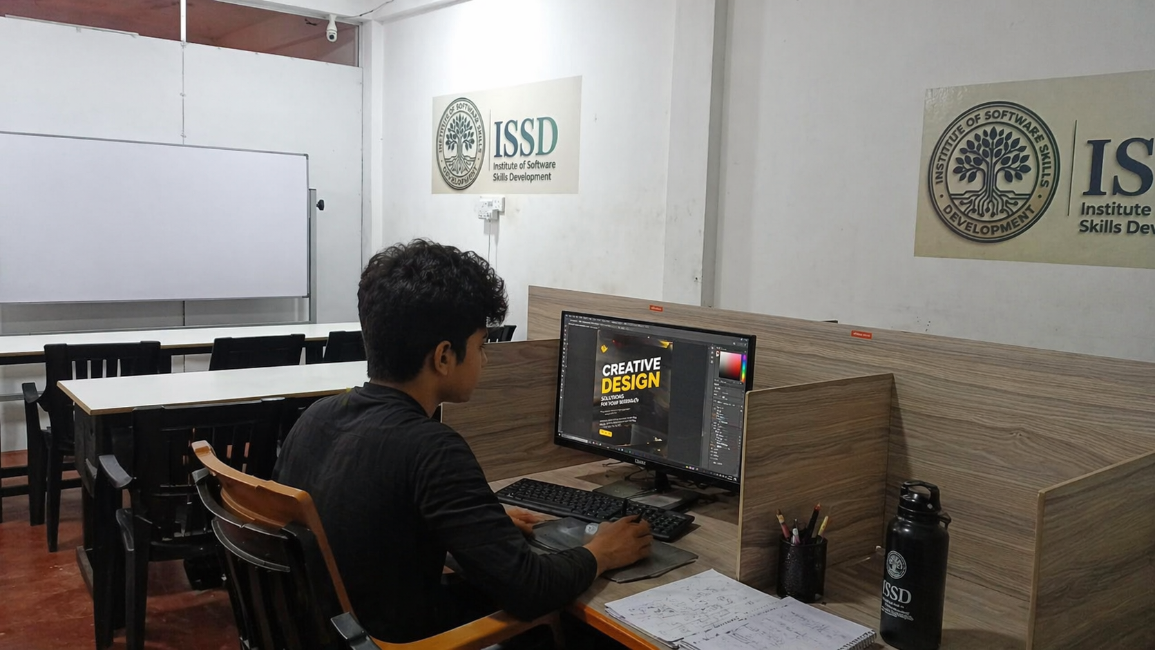 Smart Graphic Designing